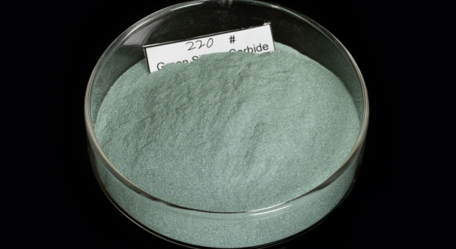 1745288038157607.jpg 綠碳化硅微粉如何成為工業(yè)磨料的“黑科技”代表